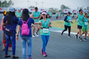 BIB: 52962
                            <button type="button" onclick="openModal(10455186)" class="btn btn-primary btn-sm float-right btn-popup" data-toggle="modal" data-target=".modal-high-quality">
                        <i class="fas fa-shopping-cart"></i> Add to Cart
                    </button>
                                            <button type="button" onclick="isThisMe(10455186, true)" class="btn btn-success btn-sm float-right btn-popup btn-isme hidden" data-toggle="tooltip" data-placement="bottom" title="นี่คือรูปของคุณใช่ไหม คลิกที่นี่เพื่อเอาเข้าอัลบั้ม">
                        <i class="fas fa-plus"></i> Add to album
                    </button>
                    <button type="button" onclick="isThisMe(10455186, false)" class="btn btn-warning btn-sm float-right btn-popup btn-isnotme hidden">
                        <i class="fas fa-ban"></i> Remove from album
                    </button>