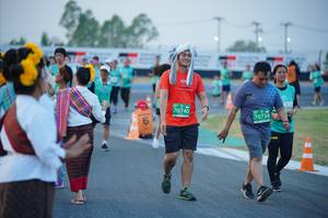 BIB: 70740, 70734, 
                            <button type="button" onclick="openModal(10461087)" class="btn btn-primary btn-sm float-right btn-popup" data-toggle="modal" data-target=".modal-high-quality">
                        <i class="fas fa-shopping-cart"></i> Add to Cart
                    </button>
                                            <button type="button" onclick="isThisMe(10461087, true)" class="btn btn-success btn-sm float-right btn-popup btn-isme hidden" data-toggle="tooltip" data-placement="bottom" title="นี่คือรูปของคุณใช่ไหม คลิกที่นี่เพื่อเอาเข้าอัลบั้ม">
                        <i class="fas fa-plus"></i> Add to album
                    </button>
                    <button type="button" onclick="isThisMe(10461087, false)" class="btn btn-warning btn-sm float-right btn-popup btn-isnotme hidden">
                        <i class="fas fa-ban"></i> Remove from album
                    </button>