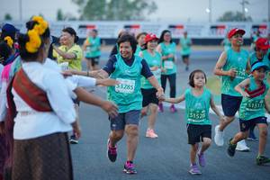 BIB: 794, 53285, 51513, 1528
                            <button type="button" onclick="openModal(10460831)" class="btn btn-primary btn-sm float-right btn-popup" data-toggle="modal" data-target=".modal-high-quality">
                        <i class="fas fa-shopping-cart"></i> Add to Cart
                    </button>
                                            <button type="button" onclick="isThisMe(10460831, true)" class="btn btn-success btn-sm float-right btn-popup btn-isme hidden" data-toggle="tooltip" data-placement="bottom" title="นี่คือรูปของคุณใช่ไหม คลิกที่นี่เพื่อเอาเข้าอัลบั้ม">
                        <i class="fas fa-plus"></i> Add to album
                    </button>
                    <button type="button" onclick="isThisMe(10460831, false)" class="btn btn-warning btn-sm float-right btn-popup btn-isnotme hidden">
                        <i class="fas fa-ban"></i> Remove from album
                    </button>