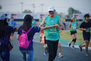 BIB: 50198
                            <button type="button" onclick="openModal(10454071)" class="btn btn-primary btn-sm float-right btn-popup" data-toggle="modal" data-target=".modal-high-quality">
                        <i class="fas fa-shopping-cart"></i> Add to Cart
                    </button>
                                            <button type="button" onclick="isThisMe(10454071, true)" class="btn btn-success btn-sm float-right btn-popup btn-isme hidden" data-toggle="tooltip" data-placement="bottom" title="นี่คือรูปของคุณใช่ไหม คลิกที่นี่เพื่อเอาเข้าอัลบั้ม">
                        <i class="fas fa-plus"></i> Add to album
                    </button>
                    <button type="button" onclick="isThisMe(10454071, false)" class="btn btn-warning btn-sm float-right btn-popup btn-isnotme hidden">
                        <i class="fas fa-ban"></i> Remove from album
                    </button>