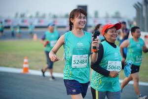 BIB: 52484, 50645
                            <button type="button" onclick="openModal(10456737)" class="btn btn-primary btn-sm float-right btn-popup" data-toggle="modal" data-target=".modal-high-quality">
                        <i class="fas fa-shopping-cart"></i> Add to Cart
                    </button>
                                            <button type="button" onclick="isThisMe(10456737, true)" class="btn btn-success btn-sm float-right btn-popup btn-isme hidden" data-toggle="tooltip" data-placement="bottom" title="นี่คือรูปของคุณใช่ไหม คลิกที่นี่เพื่อเอาเข้าอัลบั้ม">
                        <i class="fas fa-plus"></i> Add to album
                    </button>
                    <button type="button" onclick="isThisMe(10456737, false)" class="btn btn-warning btn-sm float-right btn-popup btn-isnotme hidden">
                        <i class="fas fa-ban"></i> Remove from album
                    </button>