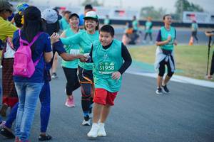 BIB: 51958
                            <button type="button" onclick="openModal(10456367)" class="btn btn-primary btn-sm float-right btn-popup" data-toggle="modal" data-target=".modal-high-quality">
                        <i class="fas fa-shopping-cart"></i> Add to Cart
                    </button>
                                            <button type="button" onclick="isThisMe(10456367, true)" class="btn btn-success btn-sm float-right btn-popup btn-isme hidden" data-toggle="tooltip" data-placement="bottom" title="นี่คือรูปของคุณใช่ไหม คลิกที่นี่เพื่อเอาเข้าอัลบั้ม">
                        <i class="fas fa-plus"></i> Add to album
                    </button>
                    <button type="button" onclick="isThisMe(10456367, false)" class="btn btn-warning btn-sm float-right btn-popup btn-isnotme hidden">
                        <i class="fas fa-ban"></i> Remove from album
                    </button>