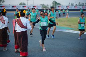 BIB: 31599, 52291
                            <button type="button" onclick="openModal(10453390)" class="btn btn-primary btn-sm float-right btn-popup" data-toggle="modal" data-target=".modal-high-quality">
                        <i class="fas fa-shopping-cart"></i> Add to Cart
                    </button>
                                            <button type="button" onclick="isThisMe(10453390, true)" class="btn btn-success btn-sm float-right btn-popup btn-isme hidden" data-toggle="tooltip" data-placement="bottom" title="นี่คือรูปของคุณใช่ไหม คลิกที่นี่เพื่อเอาเข้าอัลบั้ม">
                        <i class="fas fa-plus"></i> Add to album
                    </button>
                    <button type="button" onclick="isThisMe(10453390, false)" class="btn btn-warning btn-sm float-right btn-popup btn-isnotme hidden">
                        <i class="fas fa-ban"></i> Remove from album
                    </button>