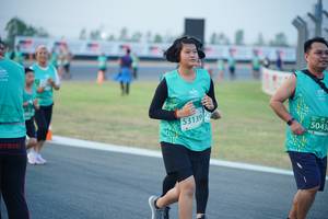 BIB: 53139, 5043
                            <button type="button" onclick="openModal(10458098)" class="btn btn-primary btn-sm float-right btn-popup" data-toggle="modal" data-target=".modal-high-quality">
                        <i class="fas fa-shopping-cart"></i> Add to Cart
                    </button>
                                            <button type="button" onclick="isThisMe(10458098, true)" class="btn btn-success btn-sm float-right btn-popup btn-isme hidden" data-toggle="tooltip" data-placement="bottom" title="นี่คือรูปของคุณใช่ไหม คลิกที่นี่เพื่อเอาเข้าอัลบั้ม">
                        <i class="fas fa-plus"></i> Add to album
                    </button>
                    <button type="button" onclick="isThisMe(10458098, false)" class="btn btn-warning btn-sm float-right btn-popup btn-isnotme hidden">
                        <i class="fas fa-ban"></i> Remove from album
                    </button>