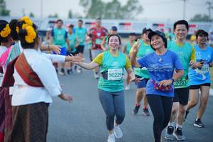 BIB: 021, 80229, 30223
                            <button type="button" onclick="openModal(10458671)" class="btn btn-primary btn-sm float-right btn-popup" data-toggle="modal" data-target=".modal-high-quality">
                        <i class="fas fa-shopping-cart"></i> Add to Cart
                    </button>
                                            <button type="button" onclick="isThisMe(10458671, true)" class="btn btn-success btn-sm float-right btn-popup btn-isme hidden" data-toggle="tooltip" data-placement="bottom" title="นี่คือรูปของคุณใช่ไหม คลิกที่นี่เพื่อเอาเข้าอัลบั้ม">
                        <i class="fas fa-plus"></i> Add to album
                    </button>
                    <button type="button" onclick="isThisMe(10458671, false)" class="btn btn-warning btn-sm float-right btn-popup btn-isnotme hidden">
                        <i class="fas fa-ban"></i> Remove from album
                    </button>