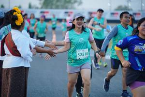 BIB: 52510
                            <button type="button" onclick="openModal(10460481)" class="btn btn-primary btn-sm float-right btn-popup" data-toggle="modal" data-target=".modal-high-quality">
                        <i class="fas fa-shopping-cart"></i> Add to Cart
                    </button>
                                            <button type="button" onclick="isThisMe(10460481, true)" class="btn btn-success btn-sm float-right btn-popup btn-isme hidden" data-toggle="tooltip" data-placement="bottom" title="นี่คือรูปของคุณใช่ไหม คลิกที่นี่เพื่อเอาเข้าอัลบั้ม">
                        <i class="fas fa-plus"></i> Add to album
                    </button>
                    <button type="button" onclick="isThisMe(10460481, false)" class="btn btn-warning btn-sm float-right btn-popup btn-isnotme hidden">
                        <i class="fas fa-ban"></i> Remove from album
                    </button>