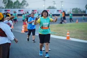 BIB: 5308
                            <button type="button" onclick="openModal(10461065)" class="btn btn-primary btn-sm float-right btn-popup" data-toggle="modal" data-target=".modal-high-quality">
                        <i class="fas fa-shopping-cart"></i> Add to Cart
                    </button>
                                            <button type="button" onclick="isThisMe(10461065, true)" class="btn btn-success btn-sm float-right btn-popup btn-isme hidden" data-toggle="tooltip" data-placement="bottom" title="นี่คือรูปของคุณใช่ไหม คลิกที่นี่เพื่อเอาเข้าอัลบั้ม">
                        <i class="fas fa-plus"></i> Add to album
                    </button>
                    <button type="button" onclick="isThisMe(10461065, false)" class="btn btn-warning btn-sm float-right btn-popup btn-isnotme hidden">
                        <i class="fas fa-ban"></i> Remove from album
                    </button>