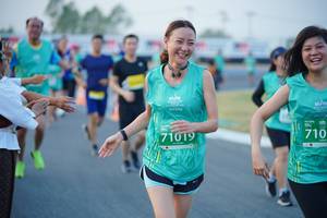 BIB: 71019, 710
                            <button type="button" onclick="openModal(10458395)" class="btn btn-primary btn-sm float-right btn-popup" data-toggle="modal" data-target=".modal-high-quality">
                        <i class="fas fa-shopping-cart"></i> Add to Cart
                    </button>
                                            <button type="button" onclick="isThisMe(10458395, true)" class="btn btn-success btn-sm float-right btn-popup btn-isme hidden" data-toggle="tooltip" data-placement="bottom" title="นี่คือรูปของคุณใช่ไหม คลิกที่นี่เพื่อเอาเข้าอัลบั้ม">
                        <i class="fas fa-plus"></i> Add to album
                    </button>
                    <button type="button" onclick="isThisMe(10458395, false)" class="btn btn-warning btn-sm float-right btn-popup btn-isnotme hidden">
                        <i class="fas fa-ban"></i> Remove from album
                    </button>