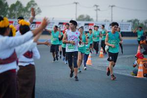 BIB: 1861, 53414
                            <button type="button" onclick="openModal(10453151)" class="btn btn-primary btn-sm float-right btn-popup" data-toggle="modal" data-target=".modal-high-quality">
                        <i class="fas fa-shopping-cart"></i> Add to Cart
                    </button>
                                            <button type="button" onclick="isThisMe(10453151, true)" class="btn btn-success btn-sm float-right btn-popup btn-isme hidden" data-toggle="tooltip" data-placement="bottom" title="นี่คือรูปของคุณใช่ไหม คลิกที่นี่เพื่อเอาเข้าอัลบั้ม">
                        <i class="fas fa-plus"></i> Add to album
                    </button>
                    <button type="button" onclick="isThisMe(10453151, false)" class="btn btn-warning btn-sm float-right btn-popup btn-isnotme hidden">
                        <i class="fas fa-ban"></i> Remove from album
                    </button>