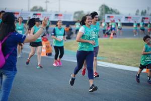 BIB: 5168, 5001
                            <button type="button" onclick="openModal(10455339)" class="btn btn-primary btn-sm float-right btn-popup" data-toggle="modal" data-target=".modal-high-quality">
                        <i class="fas fa-shopping-cart"></i> Add to Cart
                    </button>
                                            <button type="button" onclick="isThisMe(10455339, true)" class="btn btn-success btn-sm float-right btn-popup btn-isme hidden" data-toggle="tooltip" data-placement="bottom" title="นี่คือรูปของคุณใช่ไหม คลิกที่นี่เพื่อเอาเข้าอัลบั้ม">
                        <i class="fas fa-plus"></i> Add to album
                    </button>
                    <button type="button" onclick="isThisMe(10455339, false)" class="btn btn-warning btn-sm float-right btn-popup btn-isnotme hidden">
                        <i class="fas fa-ban"></i> Remove from album
                    </button>