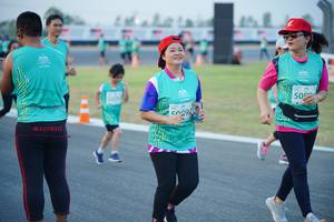 BIB: 52252
                            <button type="button" onclick="openModal(10458068)" class="btn btn-primary btn-sm float-right btn-popup" data-toggle="modal" data-target=".modal-high-quality">
                        <i class="fas fa-shopping-cart"></i> Add to Cart
                    </button>
                                            <button type="button" onclick="isThisMe(10458068, true)" class="btn btn-success btn-sm float-right btn-popup btn-isme hidden" data-toggle="tooltip" data-placement="bottom" title="นี่คือรูปของคุณใช่ไหม คลิกที่นี่เพื่อเอาเข้าอัลบั้ม">
                        <i class="fas fa-plus"></i> Add to album
                    </button>
                    <button type="button" onclick="isThisMe(10458068, false)" class="btn btn-warning btn-sm float-right btn-popup btn-isnotme hidden">
                        <i class="fas fa-ban"></i> Remove from album
                    </button>