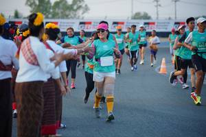 BIB: 5017
                            <button type="button" onclick="openModal(10452236)" class="btn btn-primary btn-sm float-right btn-popup" data-toggle="modal" data-target=".modal-high-quality">
                        <i class="fas fa-shopping-cart"></i> Add to Cart
                    </button>
                                            <button type="button" onclick="isThisMe(10452236, true)" class="btn btn-success btn-sm float-right btn-popup btn-isme hidden" data-toggle="tooltip" data-placement="bottom" title="นี่คือรูปของคุณใช่ไหม คลิกที่นี่เพื่อเอาเข้าอัลบั้ม">
                        <i class="fas fa-plus"></i> Add to album
                    </button>
                    <button type="button" onclick="isThisMe(10452236, false)" class="btn btn-warning btn-sm float-right btn-popup btn-isnotme hidden">
                        <i class="fas fa-ban"></i> Remove from album
                    </button>