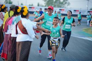 BIB: 53022, 83374, 51503
                            <button type="button" onclick="openModal(10458425)" class="btn btn-primary btn-sm float-right btn-popup" data-toggle="modal" data-target=".modal-high-quality">
                        <i class="fas fa-shopping-cart"></i> Add to Cart
                    </button>
                                            <button type="button" onclick="isThisMe(10458425, true)" class="btn btn-success btn-sm float-right btn-popup btn-isme hidden" data-toggle="tooltip" data-placement="bottom" title="นี่คือรูปของคุณใช่ไหม คลิกที่นี่เพื่อเอาเข้าอัลบั้ม">
                        <i class="fas fa-plus"></i> Add to album
                    </button>
                    <button type="button" onclick="isThisMe(10458425, false)" class="btn btn-warning btn-sm float-right btn-popup btn-isnotme hidden">
                        <i class="fas fa-ban"></i> Remove from album
                    </button>