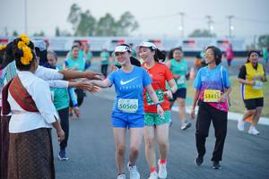 BIB: 53435, 50560
                            <button type="button" onclick="openModal(10459193)" class="btn btn-primary btn-sm float-right btn-popup" data-toggle="modal" data-target=".modal-high-quality">
                        <i class="fas fa-shopping-cart"></i> Add to Cart
                    </button>
                                            <button type="button" onclick="isThisMe(10459193, true)" class="btn btn-success btn-sm float-right btn-popup btn-isme hidden" data-toggle="tooltip" data-placement="bottom" title="นี่คือรูปของคุณใช่ไหม คลิกที่นี่เพื่อเอาเข้าอัลบั้ม">
                        <i class="fas fa-plus"></i> Add to album
                    </button>
                    <button type="button" onclick="isThisMe(10459193, false)" class="btn btn-warning btn-sm float-right btn-popup btn-isnotme hidden">
                        <i class="fas fa-ban"></i> Remove from album
                    </button>