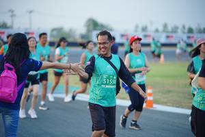 BIB: 51550
                            <button type="button" onclick="openModal(10457207)" class="btn btn-primary btn-sm float-right btn-popup" data-toggle="modal" data-target=".modal-high-quality">
                        <i class="fas fa-shopping-cart"></i> Add to Cart
                    </button>
                                            <button type="button" onclick="isThisMe(10457207, true)" class="btn btn-success btn-sm float-right btn-popup btn-isme hidden" data-toggle="tooltip" data-placement="bottom" title="นี่คือรูปของคุณใช่ไหม คลิกที่นี่เพื่อเอาเข้าอัลบั้ม">
                        <i class="fas fa-plus"></i> Add to album
                    </button>
                    <button type="button" onclick="isThisMe(10457207, false)" class="btn btn-warning btn-sm float-right btn-popup btn-isnotme hidden">
                        <i class="fas fa-ban"></i> Remove from album
                    </button>