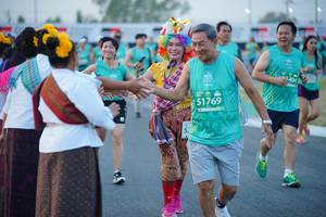 BIB: 404, 51769
                            <button type="button" onclick="openModal(10459383)" class="btn btn-primary btn-sm float-right btn-popup" data-toggle="modal" data-target=".modal-high-quality">
                        <i class="fas fa-shopping-cart"></i> Add to Cart
                    </button>
                                            <button type="button" onclick="isThisMe(10459383, true)" class="btn btn-success btn-sm float-right btn-popup btn-isme hidden" data-toggle="tooltip" data-placement="bottom" title="นี่คือรูปของคุณใช่ไหม คลิกที่นี่เพื่อเอาเข้าอัลบั้ม">
                        <i class="fas fa-plus"></i> Add to album
                    </button>
                    <button type="button" onclick="isThisMe(10459383, false)" class="btn btn-warning btn-sm float-right btn-popup btn-isnotme hidden">
                        <i class="fas fa-ban"></i> Remove from album
                    </button>