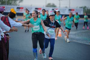 BIB: 52841, 52689
                            <button type="button" onclick="openModal(10452526)" class="btn btn-primary btn-sm float-right btn-popup" data-toggle="modal" data-target=".modal-high-quality">
                        <i class="fas fa-shopping-cart"></i> Add to Cart
                    </button>
                                            <button type="button" onclick="isThisMe(10452526, true)" class="btn btn-success btn-sm float-right btn-popup btn-isme hidden" data-toggle="tooltip" data-placement="bottom" title="นี่คือรูปของคุณใช่ไหม คลิกที่นี่เพื่อเอาเข้าอัลบั้ม">
                        <i class="fas fa-plus"></i> Add to album
                    </button>
                    <button type="button" onclick="isThisMe(10452526, false)" class="btn btn-warning btn-sm float-right btn-popup btn-isnotme hidden">
                        <i class="fas fa-ban"></i> Remove from album
                    </button>