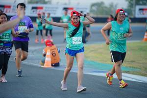 BIB: 5232, 31625, 5210, 52542
                            <button type="button" onclick="openModal(10455877)" class="btn btn-primary btn-sm float-right btn-popup" data-toggle="modal" data-target=".modal-high-quality">
                        <i class="fas fa-shopping-cart"></i> Add to Cart
                    </button>
                                            <button type="button" onclick="isThisMe(10455877, true)" class="btn btn-success btn-sm float-right btn-popup btn-isme hidden" data-toggle="tooltip" data-placement="bottom" title="นี่คือรูปของคุณใช่ไหม คลิกที่นี่เพื่อเอาเข้าอัลบั้ม">
                        <i class="fas fa-plus"></i> Add to album
                    </button>
                    <button type="button" onclick="isThisMe(10455877, false)" class="btn btn-warning btn-sm float-right btn-popup btn-isnotme hidden">
                        <i class="fas fa-ban"></i> Remove from album
                    </button>