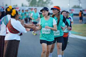 BIB: 51083, 1169
                            <button type="button" onclick="openModal(10460197)" class="btn btn-primary btn-sm float-right btn-popup" data-toggle="modal" data-target=".modal-high-quality">
                        <i class="fas fa-shopping-cart"></i> Add to Cart
                    </button>
                                            <button type="button" onclick="isThisMe(10460197, true)" class="btn btn-success btn-sm float-right btn-popup btn-isme hidden" data-toggle="tooltip" data-placement="bottom" title="นี่คือรูปของคุณใช่ไหม คลิกที่นี่เพื่อเอาเข้าอัลบั้ม">
                        <i class="fas fa-plus"></i> Add to album
                    </button>
                    <button type="button" onclick="isThisMe(10460197, false)" class="btn btn-warning btn-sm float-right btn-popup btn-isnotme hidden">
                        <i class="fas fa-ban"></i> Remove from album
                    </button>