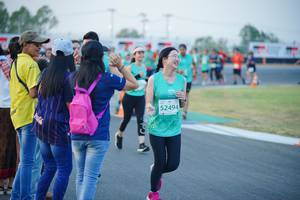 BIB: 52494
                            <button type="button" onclick="openModal(10457812)" class="btn btn-primary btn-sm float-right btn-popup" data-toggle="modal" data-target=".modal-high-quality">
                        <i class="fas fa-shopping-cart"></i> Add to Cart
                    </button>
                                            <button type="button" onclick="isThisMe(10457812, true)" class="btn btn-success btn-sm float-right btn-popup btn-isme hidden" data-toggle="tooltip" data-placement="bottom" title="นี่คือรูปของคุณใช่ไหม คลิกที่นี่เพื่อเอาเข้าอัลบั้ม">
                        <i class="fas fa-plus"></i> Add to album
                    </button>
                    <button type="button" onclick="isThisMe(10457812, false)" class="btn btn-warning btn-sm float-right btn-popup btn-isnotme hidden">
                        <i class="fas fa-ban"></i> Remove from album
                    </button>