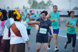 BIB: 0479, 50799
                            <button type="button" onclick="openModal(10459718)" class="btn btn-primary btn-sm float-right btn-popup" data-toggle="modal" data-target=".modal-high-quality">
                        <i class="fas fa-shopping-cart"></i> Add to Cart
                    </button>
                                            <button type="button" onclick="isThisMe(10459718, true)" class="btn btn-success btn-sm float-right btn-popup btn-isme hidden" data-toggle="tooltip" data-placement="bottom" title="นี่คือรูปของคุณใช่ไหม คลิกที่นี่เพื่อเอาเข้าอัลบั้ม">
                        <i class="fas fa-plus"></i> Add to album
                    </button>
                    <button type="button" onclick="isThisMe(10459718, false)" class="btn btn-warning btn-sm float-right btn-popup btn-isnotme hidden">
                        <i class="fas fa-ban"></i> Remove from album
                    </button>