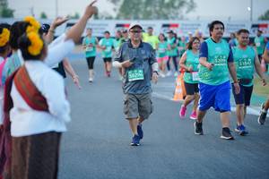 BIB: 52099, 51847, 50296
                            <button type="button" onclick="openModal(10458680)" class="btn btn-primary btn-sm float-right btn-popup" data-toggle="modal" data-target=".modal-high-quality">
                        <i class="fas fa-shopping-cart"></i> Add to Cart
                    </button>
                                            <button type="button" onclick="isThisMe(10458680, true)" class="btn btn-success btn-sm float-right btn-popup btn-isme hidden" data-toggle="tooltip" data-placement="bottom" title="นี่คือรูปของคุณใช่ไหม คลิกที่นี่เพื่อเอาเข้าอัลบั้ม">
                        <i class="fas fa-plus"></i> Add to album
                    </button>
                    <button type="button" onclick="isThisMe(10458680, false)" class="btn btn-warning btn-sm float-right btn-popup btn-isnotme hidden">
                        <i class="fas fa-ban"></i> Remove from album
                    </button>