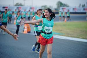 BIB: 50650
                            <button type="button" onclick="openModal(10455542)" class="btn btn-primary btn-sm float-right btn-popup" data-toggle="modal" data-target=".modal-high-quality">
                        <i class="fas fa-shopping-cart"></i> Add to Cart
                    </button>
                                            <button type="button" onclick="isThisMe(10455542, true)" class="btn btn-success btn-sm float-right btn-popup btn-isme hidden" data-toggle="tooltip" data-placement="bottom" title="นี่คือรูปของคุณใช่ไหม คลิกที่นี่เพื่อเอาเข้าอัลบั้ม">
                        <i class="fas fa-plus"></i> Add to album
                    </button>
                    <button type="button" onclick="isThisMe(10455542, false)" class="btn btn-warning btn-sm float-right btn-popup btn-isnotme hidden">
                        <i class="fas fa-ban"></i> Remove from album
                    </button>