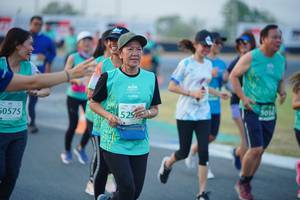 BIB: 50575, 529
                            <button type="button" onclick="openModal(10455695)" class="btn btn-primary btn-sm float-right btn-popup" data-toggle="modal" data-target=".modal-high-quality">
                        <i class="fas fa-shopping-cart"></i> Add to Cart
                    </button>
                                            <button type="button" onclick="isThisMe(10455695, true)" class="btn btn-success btn-sm float-right btn-popup btn-isme hidden" data-toggle="tooltip" data-placement="bottom" title="นี่คือรูปของคุณใช่ไหม คลิกที่นี่เพื่อเอาเข้าอัลบั้ม">
                        <i class="fas fa-plus"></i> Add to album
                    </button>
                    <button type="button" onclick="isThisMe(10455695, false)" class="btn btn-warning btn-sm float-right btn-popup btn-isnotme hidden">
                        <i class="fas fa-ban"></i> Remove from album
                    </button>