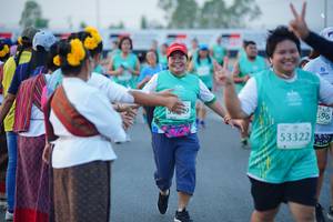 BIB: 396, 53322
                            <button type="button" onclick="openModal(10459084)" class="btn btn-primary btn-sm float-right btn-popup" data-toggle="modal" data-target=".modal-high-quality">
                        <i class="fas fa-shopping-cart"></i> Add to Cart
                    </button>
                                            <button type="button" onclick="isThisMe(10459084, true)" class="btn btn-success btn-sm float-right btn-popup btn-isme hidden" data-toggle="tooltip" data-placement="bottom" title="นี่คือรูปของคุณใช่ไหม คลิกที่นี่เพื่อเอาเข้าอัลบั้ม">
                        <i class="fas fa-plus"></i> Add to album
                    </button>
                    <button type="button" onclick="isThisMe(10459084, false)" class="btn btn-warning btn-sm float-right btn-popup btn-isnotme hidden">
                        <i class="fas fa-ban"></i> Remove from album
                    </button>