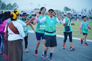 BIB: 51108, 50118, 1905
                            <button type="button" onclick="openModal(10468489)" class="btn btn-primary btn-sm float-right btn-popup" data-toggle="modal" data-target=".modal-high-quality">
                        <i class="fas fa-shopping-cart"></i> Add to Cart
                    </button>
                                            <button type="button" onclick="isThisMe(10468489, true)" class="btn btn-success btn-sm float-right btn-popup btn-isme hidden" data-toggle="tooltip" data-placement="bottom" title="นี่คือรูปของคุณใช่ไหม คลิกที่นี่เพื่อเอาเข้าอัลบั้ม">
                        <i class="fas fa-plus"></i> Add to album
                    </button>
                    <button type="button" onclick="isThisMe(10468489, false)" class="btn btn-warning btn-sm float-right btn-popup btn-isnotme hidden">
                        <i class="fas fa-ban"></i> Remove from album
                    </button>