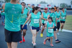 BIB: 0181, 50402, 50877, 53345, 50511
                            <button type="button" onclick="openModal(10466603)" class="btn btn-primary btn-sm float-right btn-popup" data-toggle="modal" data-target=".modal-high-quality">
                        <i class="fas fa-shopping-cart"></i> Add to Cart
                    </button>
                                            <button type="button" onclick="isThisMe(10466603, true)" class="btn btn-success btn-sm float-right btn-popup btn-isme hidden" data-toggle="tooltip" data-placement="bottom" title="นี่คือรูปของคุณใช่ไหม คลิกที่นี่เพื่อเอาเข้าอัลบั้ม">
                        <i class="fas fa-plus"></i> Add to album
                    </button>
                    <button type="button" onclick="isThisMe(10466603, false)" class="btn btn-warning btn-sm float-right btn-popup btn-isnotme hidden">
                        <i class="fas fa-ban"></i> Remove from album
                    </button>