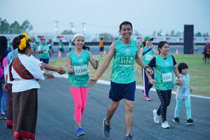 BIB: 51741, 52386, 52902
                            <button type="button" onclick="openModal(10468080)" class="btn btn-primary btn-sm float-right btn-popup" data-toggle="modal" data-target=".modal-high-quality">
                        <i class="fas fa-shopping-cart"></i> Add to Cart
                    </button>
                                            <button type="button" onclick="isThisMe(10468080, true)" class="btn btn-success btn-sm float-right btn-popup btn-isme hidden" data-toggle="tooltip" data-placement="bottom" title="นี่คือรูปของคุณใช่ไหม คลิกที่นี่เพื่อเอาเข้าอัลบั้ม">
                        <i class="fas fa-plus"></i> Add to album
                    </button>
                    <button type="button" onclick="isThisMe(10468080, false)" class="btn btn-warning btn-sm float-right btn-popup btn-isnotme hidden">
                        <i class="fas fa-ban"></i> Remove from album
                    </button>