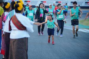 BIB: 221, 52390, 50161, 51518
                            <button type="button" onclick="openModal(10465893)" class="btn btn-primary btn-sm float-right btn-popup" data-toggle="modal" data-target=".modal-high-quality">
                        <i class="fas fa-shopping-cart"></i> Add to Cart
                    </button>
                                            <button type="button" onclick="isThisMe(10465893, true)" class="btn btn-success btn-sm float-right btn-popup btn-isme hidden" data-toggle="tooltip" data-placement="bottom" title="นี่คือรูปของคุณใช่ไหม คลิกที่นี่เพื่อเอาเข้าอัลบั้ม">
                        <i class="fas fa-plus"></i> Add to album
                    </button>
                    <button type="button" onclick="isThisMe(10465893, false)" class="btn btn-warning btn-sm float-right btn-popup btn-isnotme hidden">
                        <i class="fas fa-ban"></i> Remove from album
                    </button>