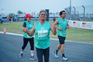 BIB: 519, 51049
                            <button type="button" onclick="openModal(10467796)" class="btn btn-primary btn-sm float-right btn-popup" data-toggle="modal" data-target=".modal-high-quality">
                        <i class="fas fa-shopping-cart"></i> Add to Cart
                    </button>
                                            <button type="button" onclick="isThisMe(10467796, true)" class="btn btn-success btn-sm float-right btn-popup btn-isme hidden" data-toggle="tooltip" data-placement="bottom" title="นี่คือรูปของคุณใช่ไหม คลิกที่นี่เพื่อเอาเข้าอัลบั้ม">
                        <i class="fas fa-plus"></i> Add to album
                    </button>
                    <button type="button" onclick="isThisMe(10467796, false)" class="btn btn-warning btn-sm float-right btn-popup btn-isnotme hidden">
                        <i class="fas fa-ban"></i> Remove from album
                    </button>