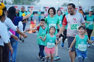 BIB: 50840, 5151, 5000, 2234, 52244
                            <button type="button" onclick="openModal(10467091)" class="btn btn-primary btn-sm float-right btn-popup" data-toggle="modal" data-target=".modal-high-quality">
                        <i class="fas fa-shopping-cart"></i> Add to Cart
                    </button>
                                            <button type="button" onclick="isThisMe(10467091, true)" class="btn btn-success btn-sm float-right btn-popup btn-isme hidden" data-toggle="tooltip" data-placement="bottom" title="นี่คือรูปของคุณใช่ไหม คลิกที่นี่เพื่อเอาเข้าอัลบั้ม">
                        <i class="fas fa-plus"></i> Add to album
                    </button>
                    <button type="button" onclick="isThisMe(10467091, false)" class="btn btn-warning btn-sm float-right btn-popup btn-isnotme hidden">
                        <i class="fas fa-ban"></i> Remove from album
                    </button>