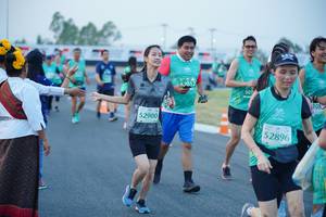 BIB: 52012, 501, 106, 52900, 52896
                            <button type="button" onclick="openModal(10466030)" class="btn btn-primary btn-sm float-right btn-popup" data-toggle="modal" data-target=".modal-high-quality">
                        <i class="fas fa-shopping-cart"></i> Add to Cart
                    </button>
                                            <button type="button" onclick="isThisMe(10466030, true)" class="btn btn-success btn-sm float-right btn-popup btn-isme hidden" data-toggle="tooltip" data-placement="bottom" title="นี่คือรูปของคุณใช่ไหม คลิกที่นี่เพื่อเอาเข้าอัลบั้ม">
                        <i class="fas fa-plus"></i> Add to album
                    </button>
                    <button type="button" onclick="isThisMe(10466030, false)" class="btn btn-warning btn-sm float-right btn-popup btn-isnotme hidden">
                        <i class="fas fa-ban"></i> Remove from album
                    </button>