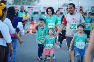 BIB: 50840, 5151, 50004, 52244, 2234
                            <button type="button" onclick="openModal(10467088)" class="btn btn-primary btn-sm float-right btn-popup" data-toggle="modal" data-target=".modal-high-quality">
                        <i class="fas fa-shopping-cart"></i> Add to Cart
                    </button>
                                            <button type="button" onclick="isThisMe(10467088, true)" class="btn btn-success btn-sm float-right btn-popup btn-isme hidden" data-toggle="tooltip" data-placement="bottom" title="นี่คือรูปของคุณใช่ไหม คลิกที่นี่เพื่อเอาเข้าอัลบั้ม">
                        <i class="fas fa-plus"></i> Add to album
                    </button>
                    <button type="button" onclick="isThisMe(10467088, false)" class="btn btn-warning btn-sm float-right btn-popup btn-isnotme hidden">
                        <i class="fas fa-ban"></i> Remove from album
                    </button>
