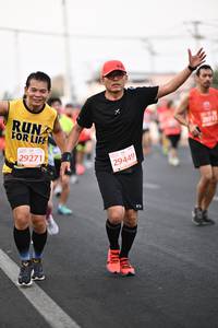BIB: 20011, 29271, 29449
                            <button type="button" onclick="openModal(12352139)" class="btn btn-primary btn-sm float-right btn-popup" data-toggle="modal" data-target=".modal-high-quality">
                        <i class="fas fa-shopping-cart"></i> Add to Cart
                    </button>
                                            <button type="button" onclick="isThisMe(12352139, true)" class="btn btn-success btn-sm float-right btn-popup btn-isme hidden" data-toggle="tooltip" data-placement="bottom" title="นี่คือรูปของคุณใช่ไหม คลิกที่นี่เพื่อเอาเข้าอัลบั้ม">
                        <i class="fas fa-plus"></i> Add to album
                    </button>
                    <button type="button" onclick="isThisMe(12352139, false)" class="btn btn-warning btn-sm float-right btn-popup btn-isnotme hidden">
                        <i class="fas fa-ban"></i> Remove from album
                    </button>