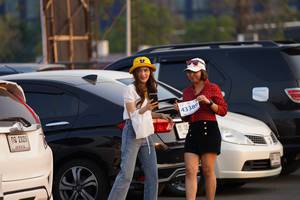 BIB: 2320, 43389
                            <button type="button" onclick="openModal(10643818)" class="btn btn-primary btn-sm float-right btn-popup" data-toggle="modal" data-target=".modal-high-quality">
                        <i class="fas fa-shopping-cart"></i> Add to Cart
                    </button>
                                            <button type="button" onclick="isThisMe(10643818, true)" class="btn btn-success btn-sm float-right btn-popup btn-isme hidden" data-toggle="tooltip" data-placement="bottom" title="นี่คือรูปของคุณใช่ไหม คลิกที่นี่เพื่อเอาเข้าอัลบั้ม">
                        <i class="fas fa-plus"></i> Add to album
                    </button>
                    <button type="button" onclick="isThisMe(10643818, false)" class="btn btn-warning btn-sm float-right btn-popup btn-isnotme hidden">
                        <i class="fas fa-ban"></i> Remove from album
                    </button>