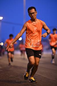 BIB: 21138
                            <button type="button" onclick="openModal(12360247)" class="btn btn-primary btn-sm float-right btn-popup" data-toggle="modal" data-target=".modal-high-quality">
                        <i class="fas fa-shopping-cart"></i> Add to Cart
                    </button>
                                            <button type="button" onclick="isThisMe(12360247, true)" class="btn btn-success btn-sm float-right btn-popup btn-isme hidden" data-toggle="tooltip" data-placement="bottom" title="นี่คือรูปของคุณใช่ไหม คลิกที่นี่เพื่อเอาเข้าอัลบั้ม">
                        <i class="fas fa-plus"></i> Add to album
                    </button>
                    <button type="button" onclick="isThisMe(12360247, false)" class="btn btn-warning btn-sm float-right btn-popup btn-isnotme hidden">
                        <i class="fas fa-ban"></i> Remove from album
                    </button>