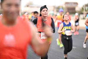 BIB: 292
                            <button type="button" onclick="openModal(12347339)" class="btn btn-primary btn-sm float-right btn-popup" data-toggle="modal" data-target=".modal-high-quality">
                        <i class="fas fa-shopping-cart"></i> Add to Cart
                    </button>
                                            <button type="button" onclick="isThisMe(12347339, true)" class="btn btn-success btn-sm float-right btn-popup btn-isme hidden" data-toggle="tooltip" data-placement="bottom" title="นี่คือรูปของคุณใช่ไหม คลิกที่นี่เพื่อเอาเข้าอัลบั้ม">
                        <i class="fas fa-plus"></i> Add to album
                    </button>
                    <button type="button" onclick="isThisMe(12347339, false)" class="btn btn-warning btn-sm float-right btn-popup btn-isnotme hidden">
                        <i class="fas fa-ban"></i> Remove from album
                    </button>