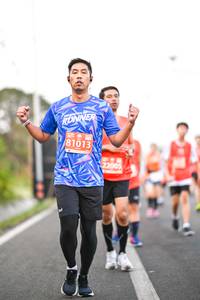 BIB: 81013, 22005
                            <button type="button" onclick="openModal(12352272)" class="btn btn-primary btn-sm float-right btn-popup" data-toggle="modal" data-target=".modal-high-quality">
                        <i class="fas fa-shopping-cart"></i> Add to Cart
                    </button>
                                            <button type="button" onclick="isThisMe(12352272, true)" class="btn btn-success btn-sm float-right btn-popup btn-isme hidden" data-toggle="tooltip" data-placement="bottom" title="นี่คือรูปของคุณใช่ไหม คลิกที่นี่เพื่อเอาเข้าอัลบั้ม">
                        <i class="fas fa-plus"></i> Add to album
                    </button>
                    <button type="button" onclick="isThisMe(12352272, false)" class="btn btn-warning btn-sm float-right btn-popup btn-isnotme hidden">
                        <i class="fas fa-ban"></i> Remove from album
                    </button>