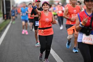 BIB: 21556, 2391
                            <button type="button" onclick="openModal(12350989)" class="btn btn-primary btn-sm float-right btn-popup" data-toggle="modal" data-target=".modal-high-quality">
                        <i class="fas fa-shopping-cart"></i> Add to Cart
                    </button>
                                            <button type="button" onclick="isThisMe(12350989, true)" class="btn btn-success btn-sm float-right btn-popup btn-isme hidden" data-toggle="tooltip" data-placement="bottom" title="นี่คือรูปของคุณใช่ไหม คลิกที่นี่เพื่อเอาเข้าอัลบั้ม">
                        <i class="fas fa-plus"></i> Add to album
                    </button>
                    <button type="button" onclick="isThisMe(12350989, false)" class="btn btn-warning btn-sm float-right btn-popup btn-isnotme hidden">
                        <i class="fas fa-ban"></i> Remove from album
                    </button>