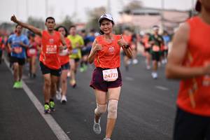 BIB: 83217, 24721
                            <button type="button" onclick="openModal(12363148)" class="btn btn-primary btn-sm float-right btn-popup" data-toggle="modal" data-target=".modal-high-quality">
                        <i class="fas fa-shopping-cart"></i> Add to Cart
                    </button>
                                            <button type="button" onclick="isThisMe(12363148, true)" class="btn btn-success btn-sm float-right btn-popup btn-isme hidden" data-toggle="tooltip" data-placement="bottom" title="นี่คือรูปของคุณใช่ไหม คลิกที่นี่เพื่อเอาเข้าอัลบั้ม">
                        <i class="fas fa-plus"></i> Add to album
                    </button>
                    <button type="button" onclick="isThisMe(12363148, false)" class="btn btn-warning btn-sm float-right btn-popup btn-isnotme hidden">
                        <i class="fas fa-ban"></i> Remove from album
                    </button>