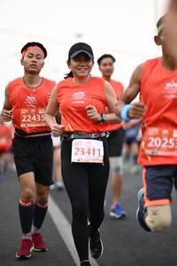 BIB: 22435, 20253, 23411
                            <button type="button" onclick="openModal(12346776)" class="btn btn-primary btn-sm float-right btn-popup" data-toggle="modal" data-target=".modal-high-quality">
                        <i class="fas fa-shopping-cart"></i> Add to Cart
                    </button>
                                            <button type="button" onclick="isThisMe(12346776, true)" class="btn btn-success btn-sm float-right btn-popup btn-isme hidden" data-toggle="tooltip" data-placement="bottom" title="นี่คือรูปของคุณใช่ไหม คลิกที่นี่เพื่อเอาเข้าอัลบั้ม">
                        <i class="fas fa-plus"></i> Add to album
                    </button>
                    <button type="button" onclick="isThisMe(12346776, false)" class="btn btn-warning btn-sm float-right btn-popup btn-isnotme hidden">
                        <i class="fas fa-ban"></i> Remove from album
                    </button>
