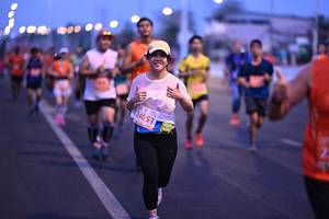 BIB: 24051
                            <button type="button" onclick="openModal(12362360)" class="btn btn-primary btn-sm float-right btn-popup" data-toggle="modal" data-target=".modal-high-quality">
                        <i class="fas fa-shopping-cart"></i> Add to Cart
                    </button>
                                            <button type="button" onclick="isThisMe(12362360, true)" class="btn btn-success btn-sm float-right btn-popup btn-isme hidden" data-toggle="tooltip" data-placement="bottom" title="นี่คือรูปของคุณใช่ไหม คลิกที่นี่เพื่อเอาเข้าอัลบั้ม">
                        <i class="fas fa-plus"></i> Add to album
                    </button>
                    <button type="button" onclick="isThisMe(12362360, false)" class="btn btn-warning btn-sm float-right btn-popup btn-isnotme hidden">
                        <i class="fas fa-ban"></i> Remove from album
                    </button>