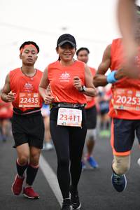 BIB: 20253, 22435, 23411
                            <button type="button" onclick="openModal(12346775)" class="btn btn-primary btn-sm float-right btn-popup" data-toggle="modal" data-target=".modal-high-quality">
                        <i class="fas fa-shopping-cart"></i> Add to Cart
                    </button>
                                            <button type="button" onclick="isThisMe(12346775, true)" class="btn btn-success btn-sm float-right btn-popup btn-isme hidden" data-toggle="tooltip" data-placement="bottom" title="นี่คือรูปของคุณใช่ไหม คลิกที่นี่เพื่อเอาเข้าอัลบั้ม">
                        <i class="fas fa-plus"></i> Add to album
                    </button>
                    <button type="button" onclick="isThisMe(12346775, false)" class="btn btn-warning btn-sm float-right btn-popup btn-isnotme hidden">
                        <i class="fas fa-ban"></i> Remove from album
                    </button>