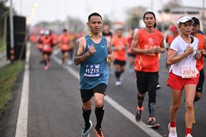 BIB: 41219, 23738
                            <button type="button" onclick="openModal(12349352)" class="btn btn-primary btn-sm float-right btn-popup" data-toggle="modal" data-target=".modal-high-quality">
                        <i class="fas fa-shopping-cart"></i> Add to Cart
                    </button>
                                            <button type="button" onclick="isThisMe(12349352, true)" class="btn btn-success btn-sm float-right btn-popup btn-isme hidden" data-toggle="tooltip" data-placement="bottom" title="นี่คือรูปของคุณใช่ไหม คลิกที่นี่เพื่อเอาเข้าอัลบั้ม">
                        <i class="fas fa-plus"></i> Add to album
                    </button>
                    <button type="button" onclick="isThisMe(12349352, false)" class="btn btn-warning btn-sm float-right btn-popup btn-isnotme hidden">
                        <i class="fas fa-ban"></i> Remove from album
                    </button>