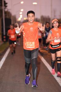 BIB: 29356, 27481
                            <button type="button" onclick="openModal(11574517)" class="btn btn-primary btn-sm float-right btn-popup" data-toggle="modal" data-target=".modal-high-quality">
                        <i class="fas fa-shopping-cart"></i> Add to Cart
                    </button>
                                            <button type="button" onclick="isThisMe(11574517, true)" class="btn btn-success btn-sm float-right btn-popup btn-isme hidden" data-toggle="tooltip" data-placement="bottom" title="นี่คือรูปของคุณใช่ไหม คลิกที่นี่เพื่อเอาเข้าอัลบั้ม">
                        <i class="fas fa-plus"></i> Add to album
                    </button>
                    <button type="button" onclick="isThisMe(11574517, false)" class="btn btn-warning btn-sm float-right btn-popup btn-isnotme hidden">
                        <i class="fas fa-ban"></i> Remove from album
                    </button>