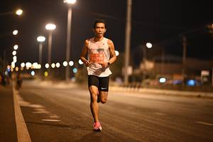 BIB: 25799
                            <button type="button" onclick="openModal(12277292)" class="btn btn-primary btn-sm float-right btn-popup" data-toggle="modal" data-target=".modal-high-quality">
                        <i class="fas fa-shopping-cart"></i> Add to Cart
                    </button>
                                            <button type="button" onclick="isThisMe(12277292, true)" class="btn btn-success btn-sm float-right btn-popup btn-isme hidden" data-toggle="tooltip" data-placement="bottom" title="นี่คือรูปของคุณใช่ไหม คลิกที่นี่เพื่อเอาเข้าอัลบั้ม">
                        <i class="fas fa-plus"></i> Add to album
                    </button>
                    <button type="button" onclick="isThisMe(12277292, false)" class="btn btn-warning btn-sm float-right btn-popup btn-isnotme hidden">
                        <i class="fas fa-ban"></i> Remove from album
                    </button>